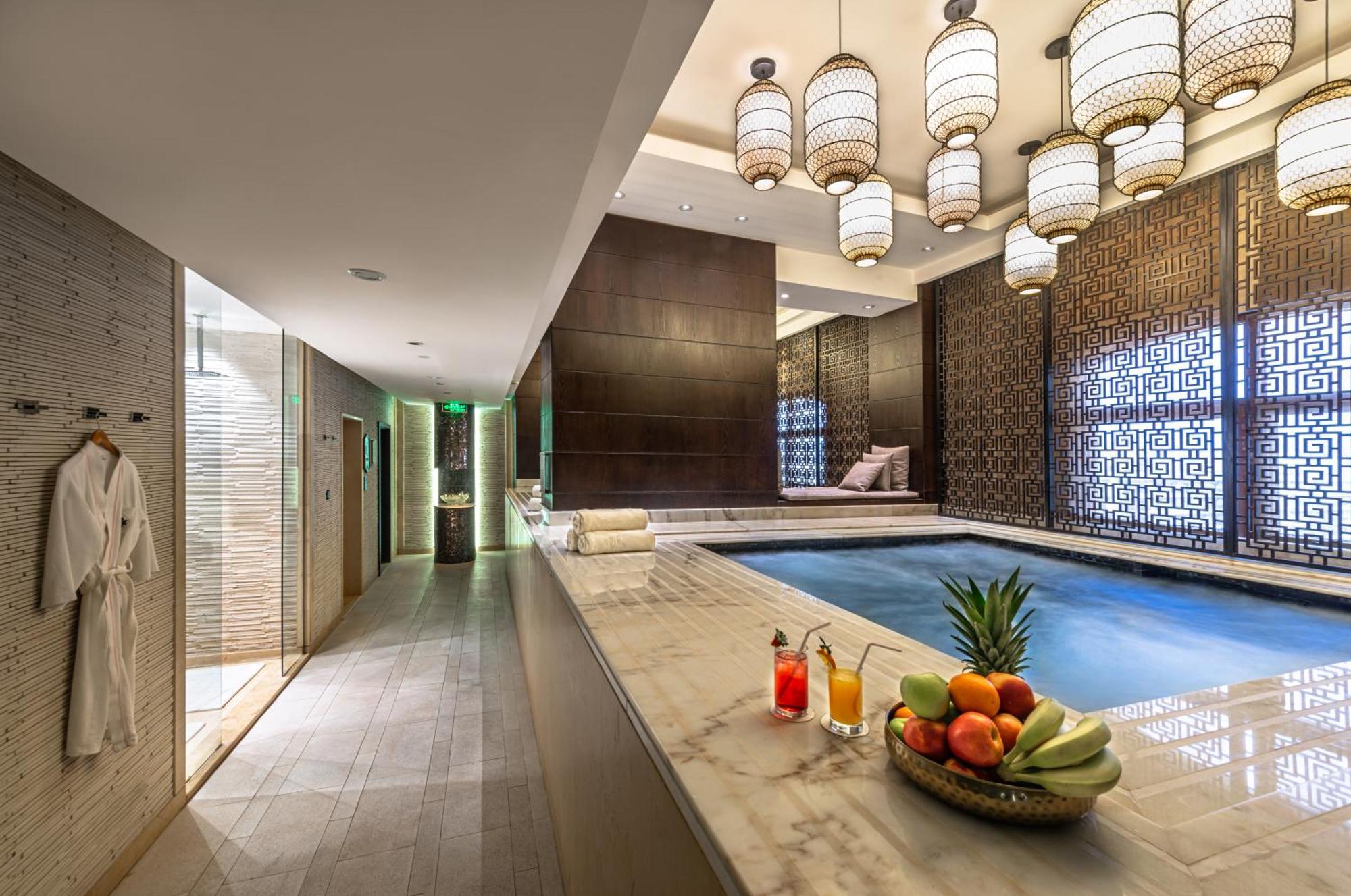 Narcissus Riyadh Hotel & Spa Zewnętrze zdjęcie Spa at Jumeirah Emirates Towers Hotel
