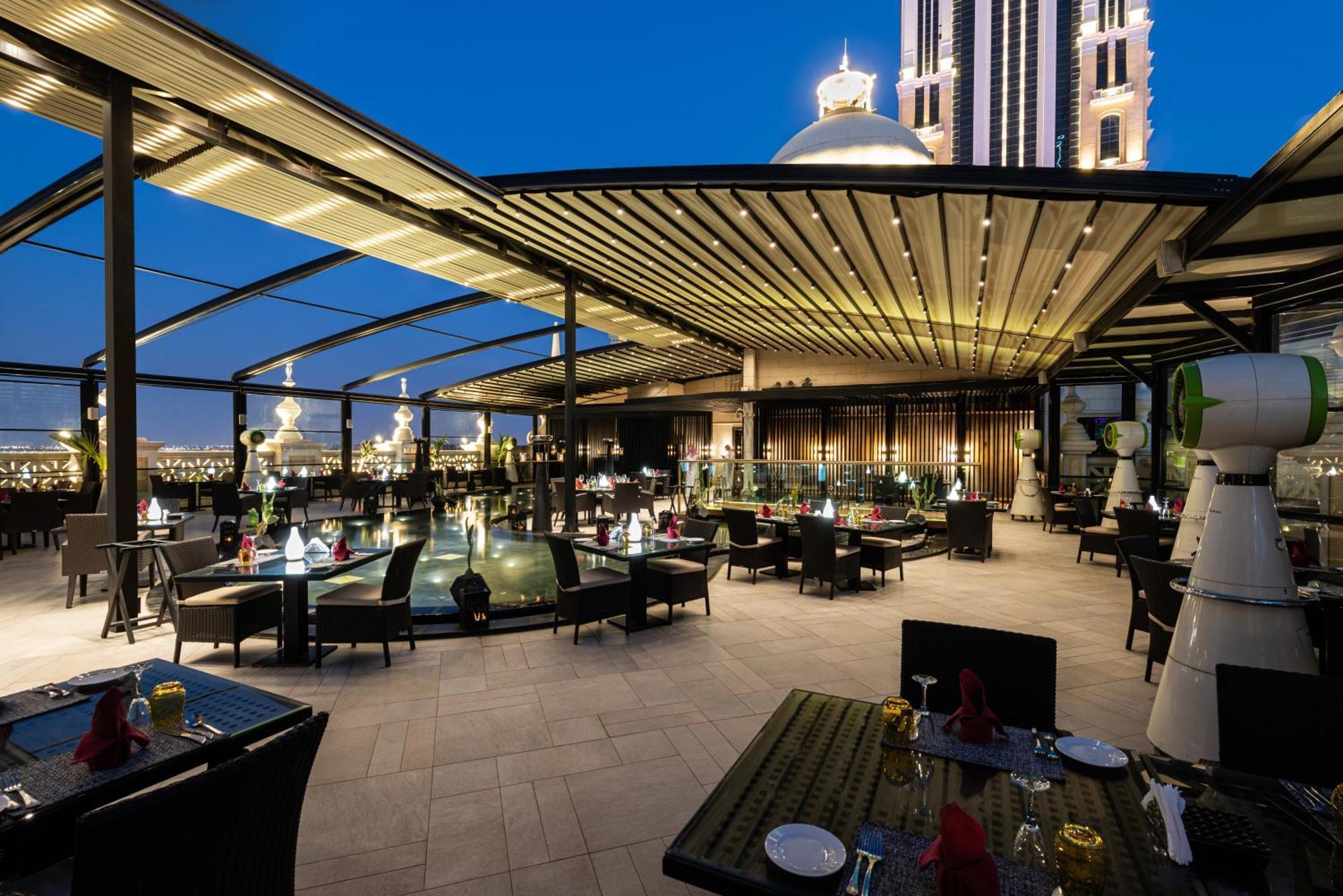 Narcissus Riyadh Hotel & Spa Zewnętrze zdjęcie The 360° Sky Lounge